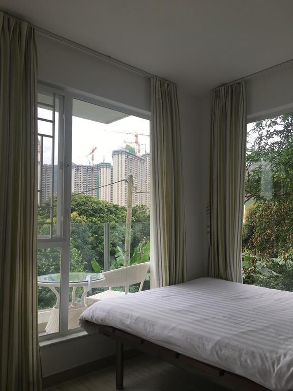 Oasis * Hong Kong